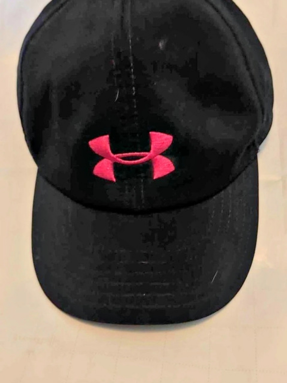 Under Armour Baseball Cap in Black